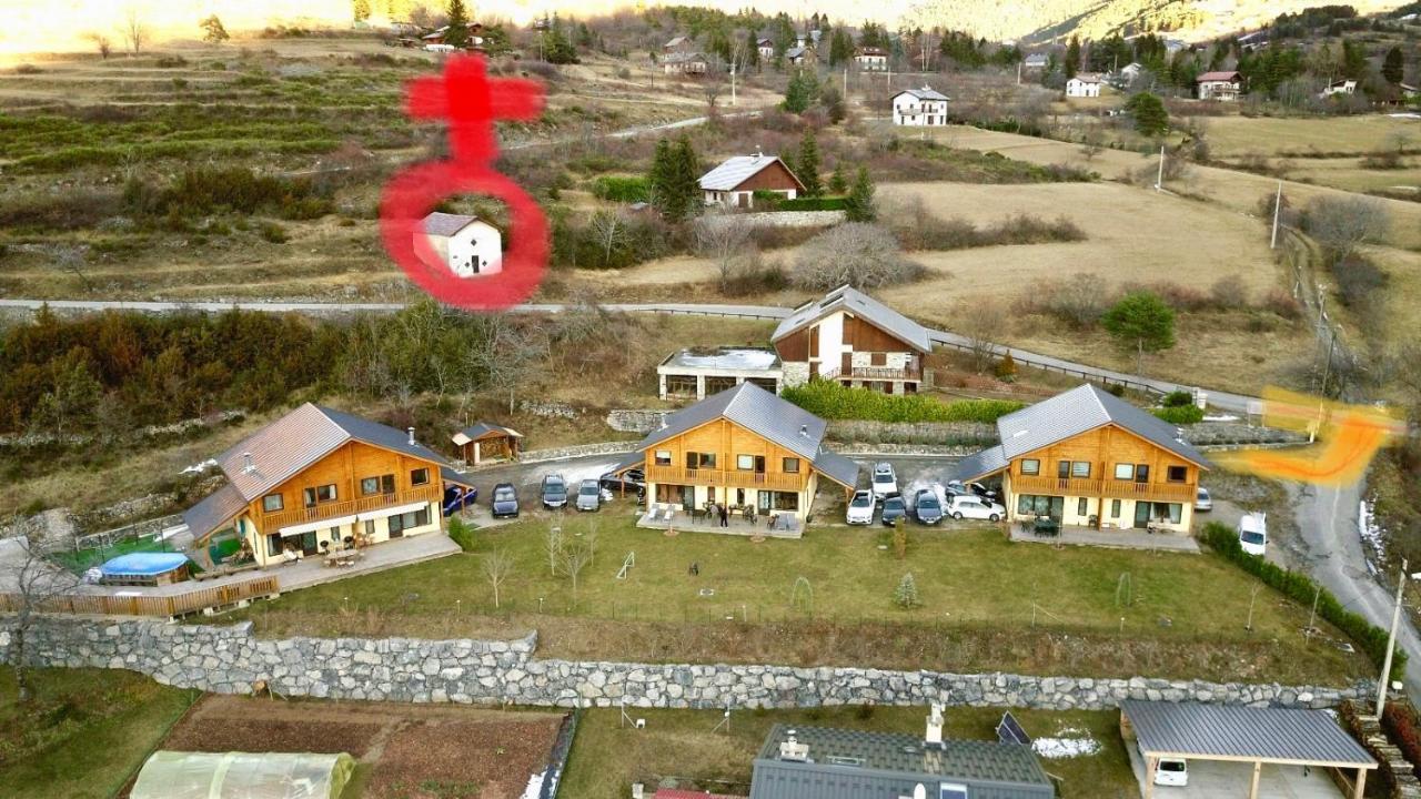 Les Chalets Fleurs De France - Kota Saint-Dalmas Dış mekan fotoğraf